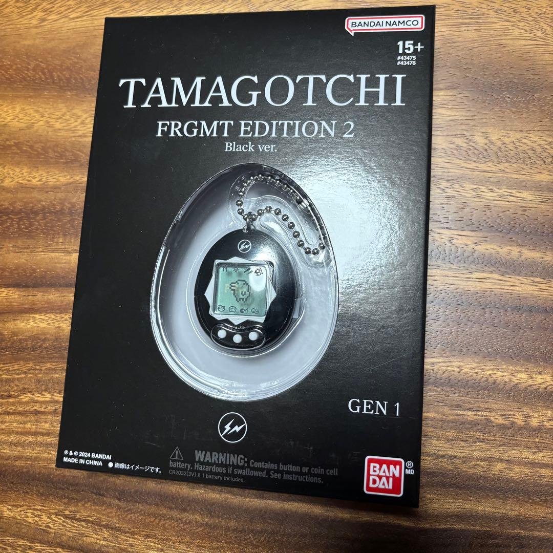カ*ト様 TAMAGOTCHI FRGMT EDITION 2 ブラック・ホワイ