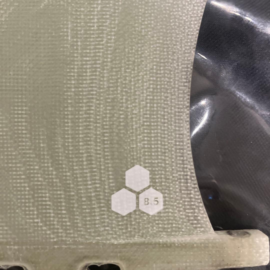 アルメリック チャネルアイランド シングルフィン 8.5 トライプレーンハル