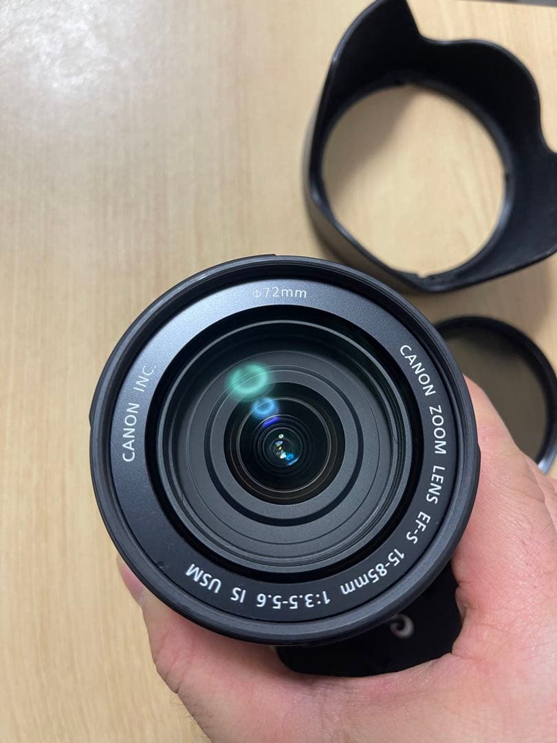 Canon EFS 15-85mm ズームレンズ