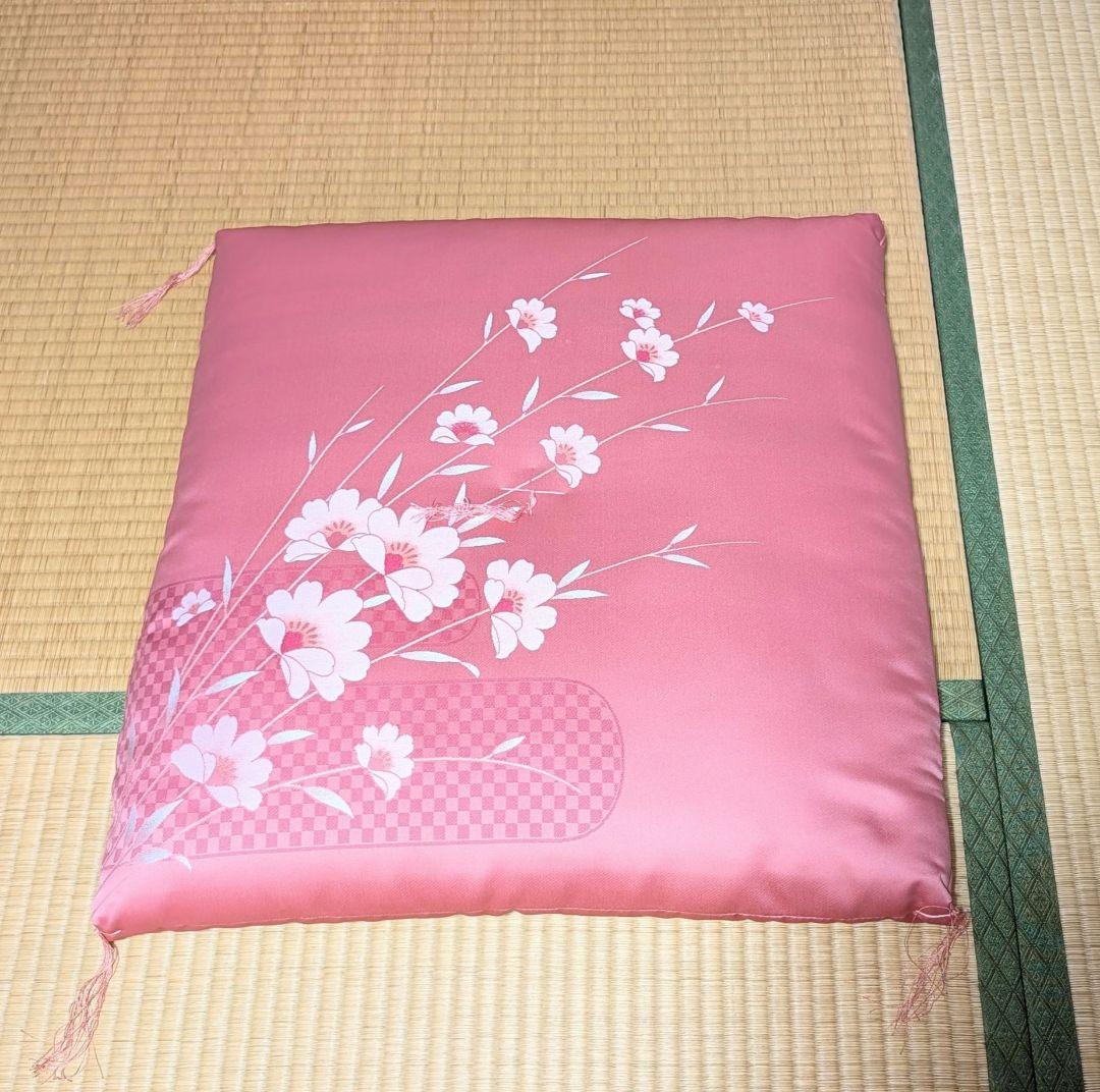 ★新品未使用★西川婚礼座布団 高級座布団 お盆 法事 来客用 ５枚セット元箱付