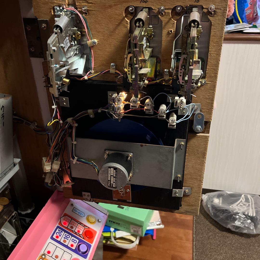 超レア　スペースシャトル 10円ゲーム メダル　　大阪市より引取り限定