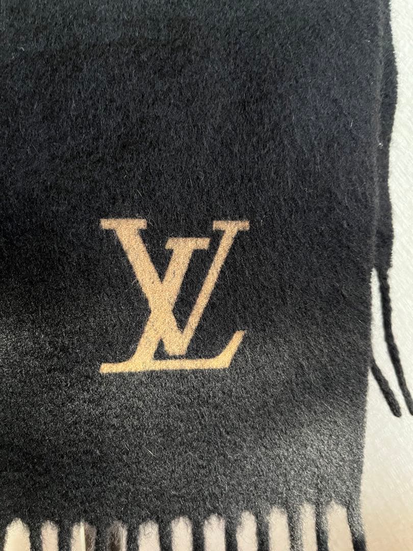 【LOUIS VUITTON】カシミヤ マフラー ※男女兼用可　【美品】