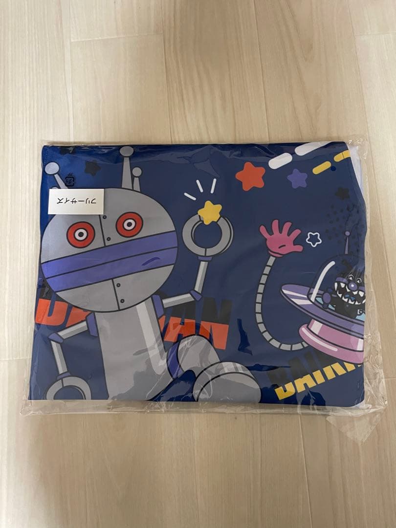 ブレーベル館 アンパンマンエプロン だだんだん