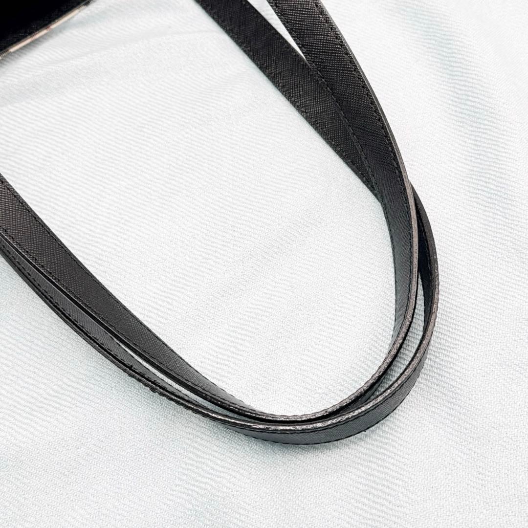 希少✨BURBERRY　バーバリー　トートバッグ　ノバチェック サフィアノレザー