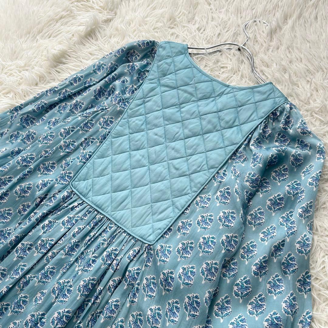 美品✨ ヌキテパ 2024年 モダールサテンフラワーツリープリント ヨークドレス