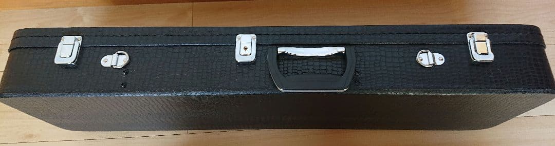 沖縄三線 人工皮張り 初心者用 鍵付きハードケースのセット