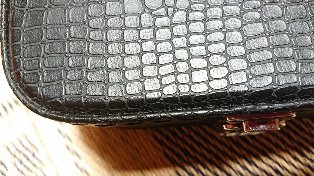 沖縄三線 人工皮張り 初心者用 鍵付きハードケースのセット