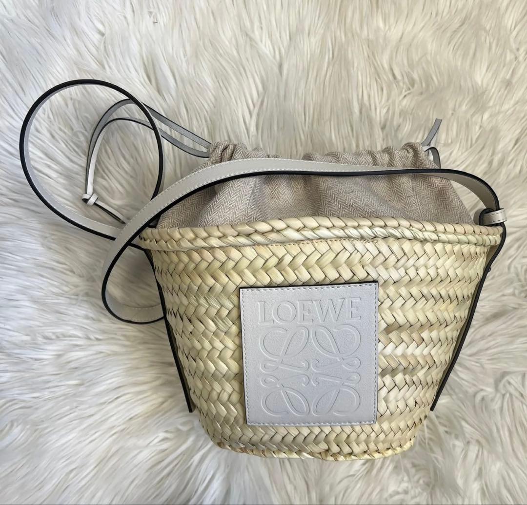 LOEWE かごバッグ ナチュラル　ヤシの葉