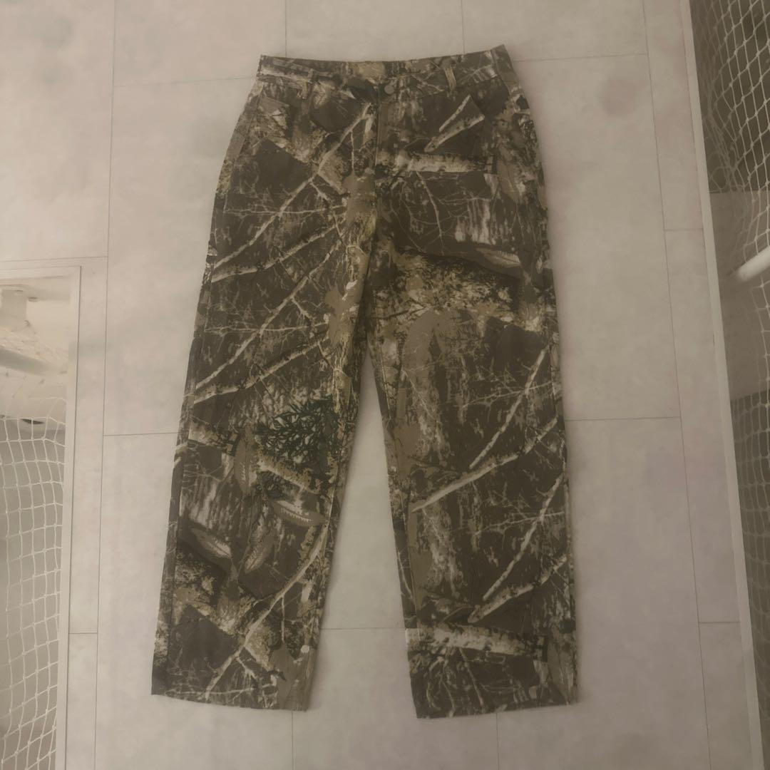 Carhartt カモフラージュカーゴパンツ