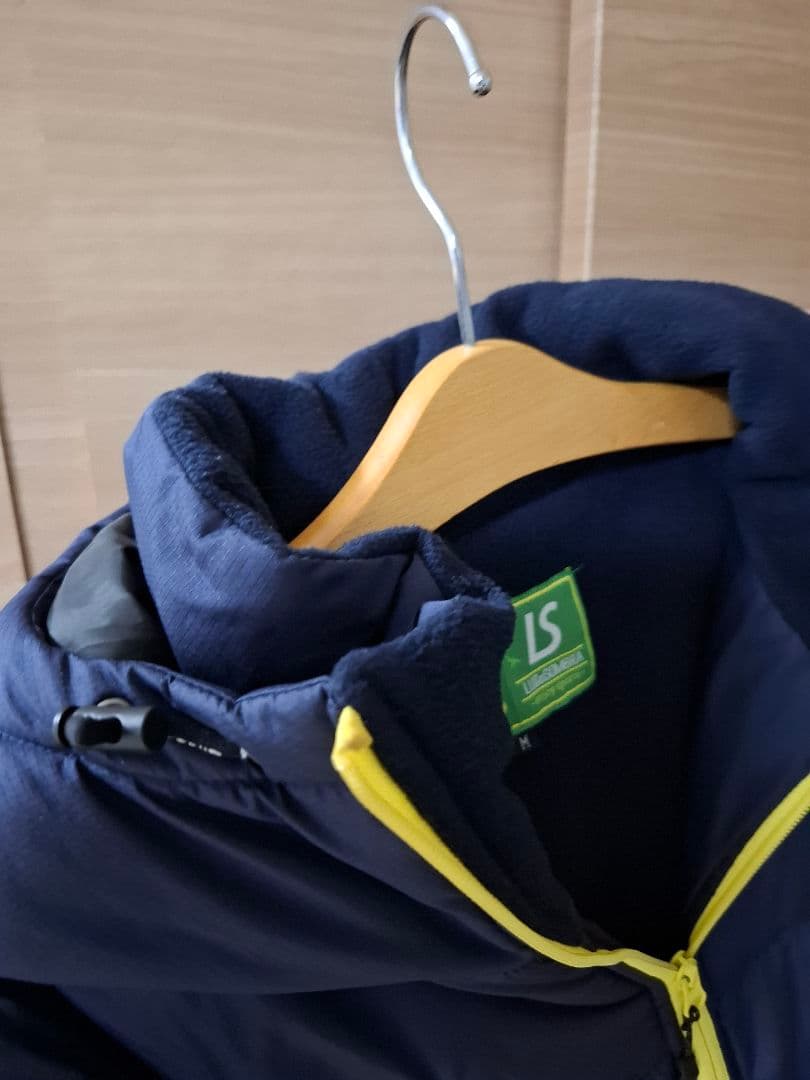 メンズ　ルースインソブラLUZ e SOMBRA　ダウン　フットサルウェア