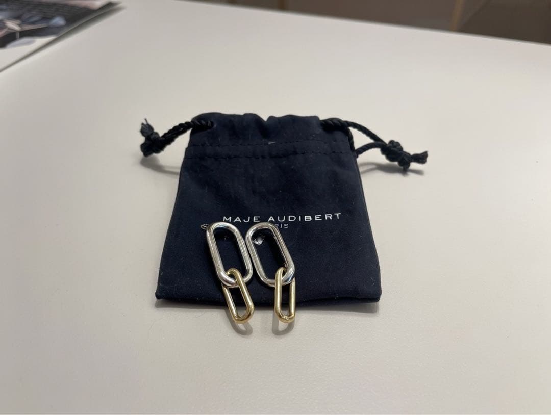 ＜PHILIPPE AUDIBERT＞OVAL コンビカラー ピアス