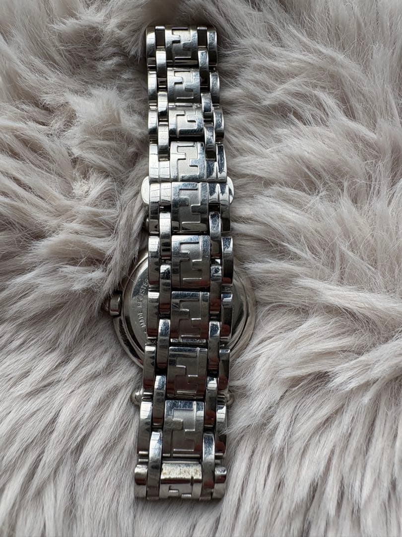 FENDI　フェンディ　750L ズッカ柄 レディース腕時計 稼働中