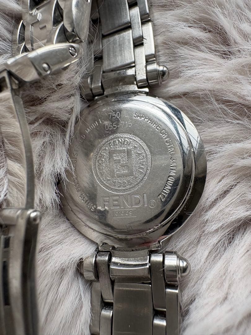 FENDI　フェンディ　750L ズッカ柄 レディース腕時計 稼働中