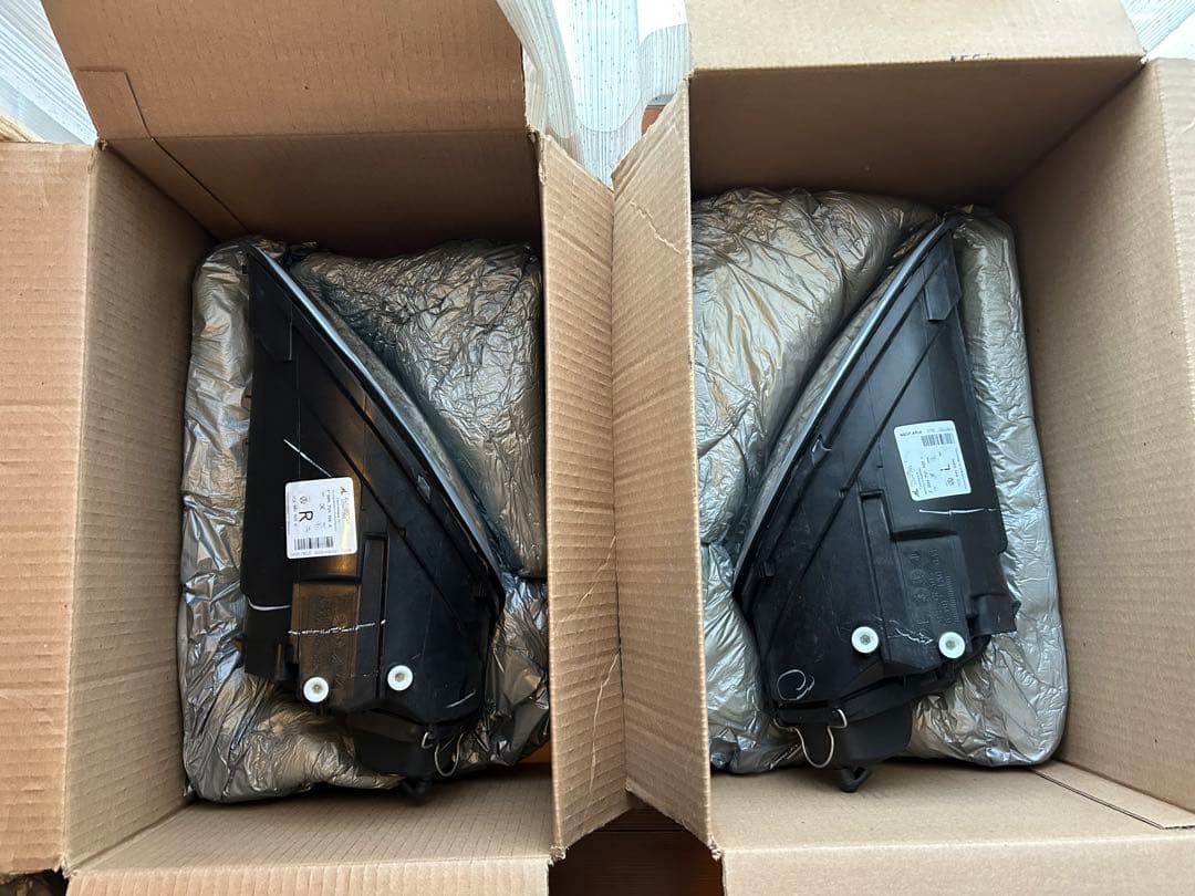 フォルクスワーゲン　ニュービートル　ヘッドライト　極上品