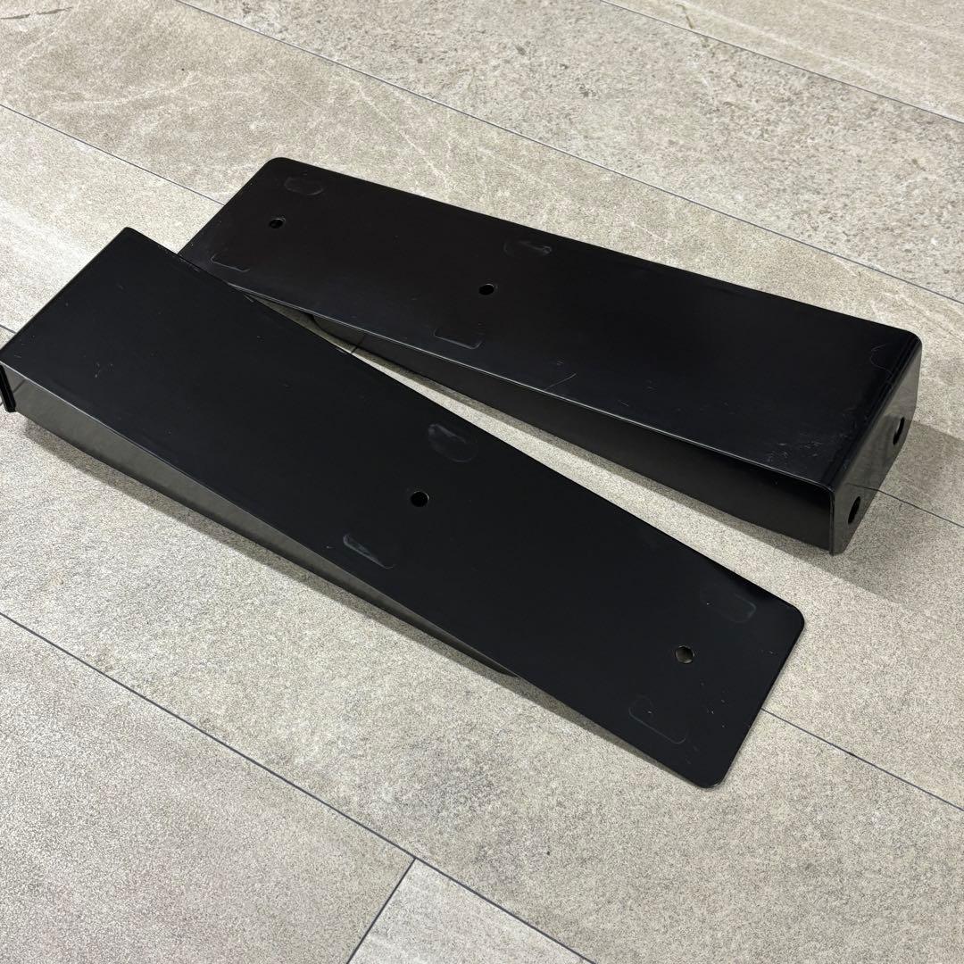 【新品】ブラケット付 UDトラックス クオン LED テールランプ左右 新車外し