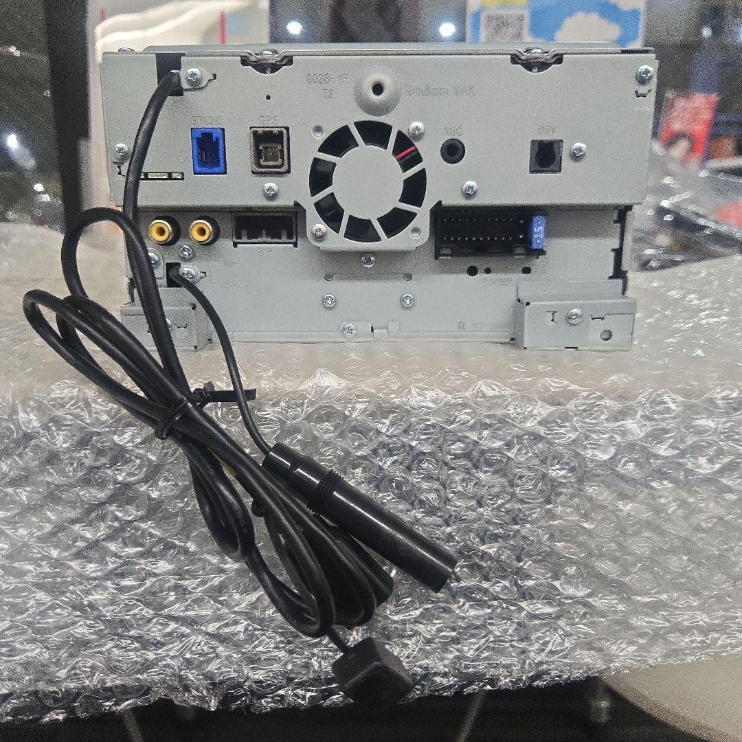 KENWOOD MDV-D408BTW カーナビ