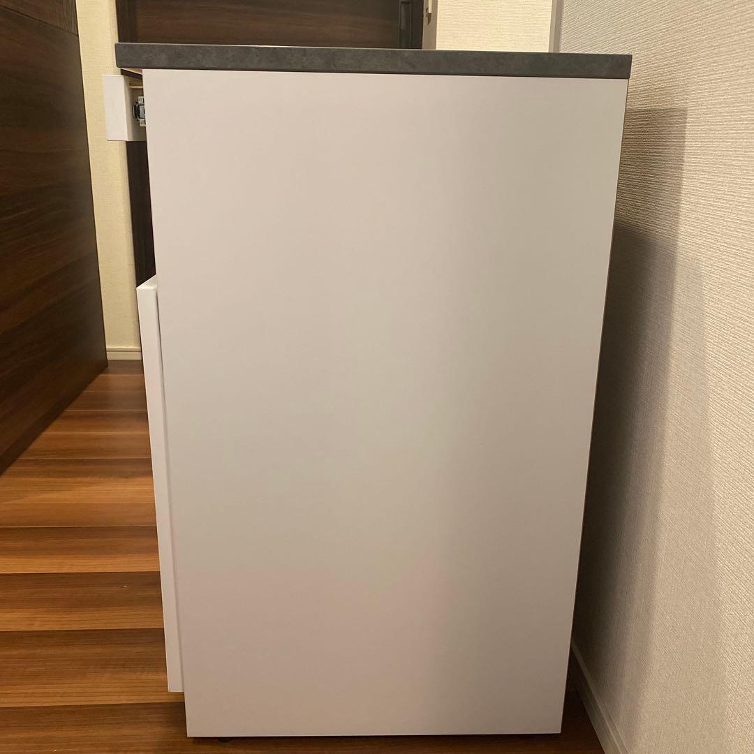 ウォーターサーバーラック