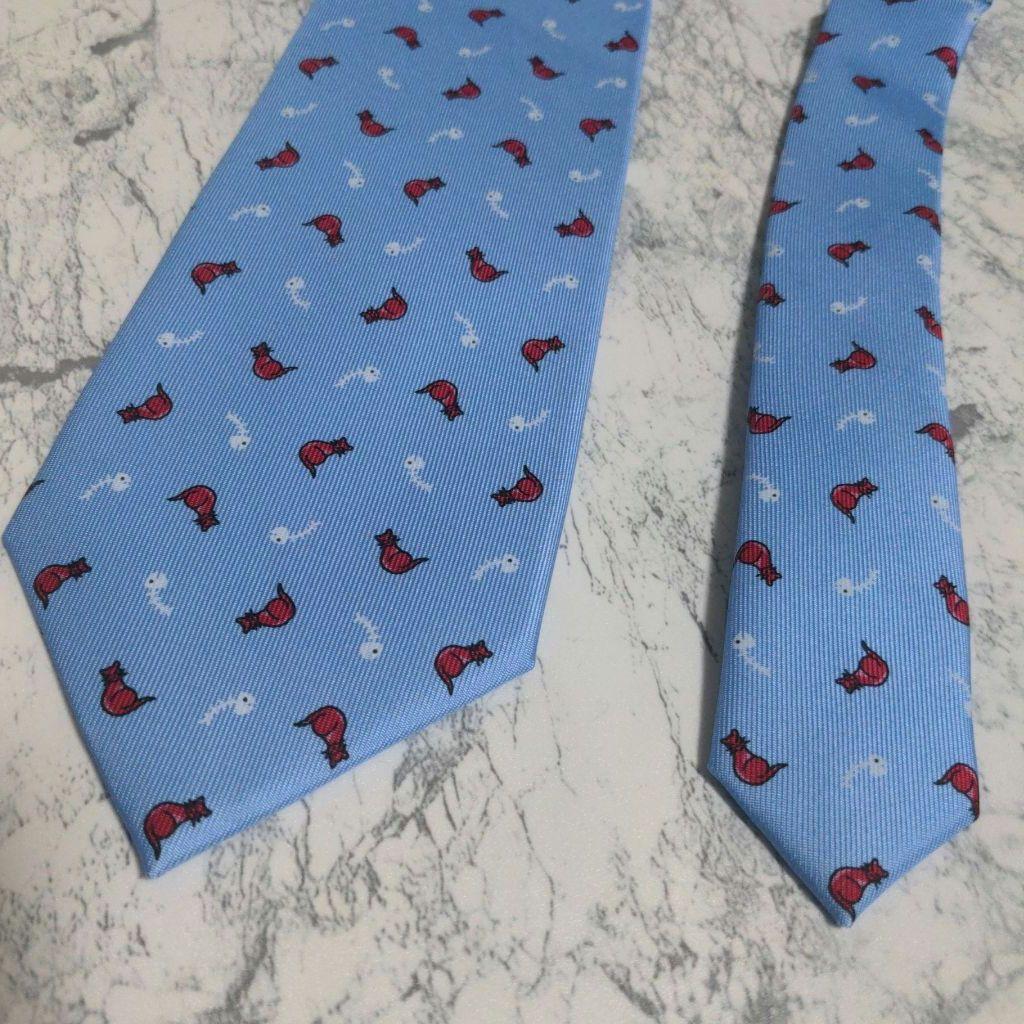 お*む様 【新品未使用】マリネッラ ネクタイ 猫 高級　上質　シルク　100周年