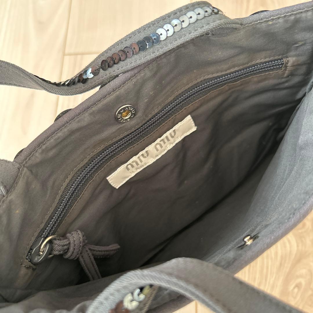 MIU MIU バッグ