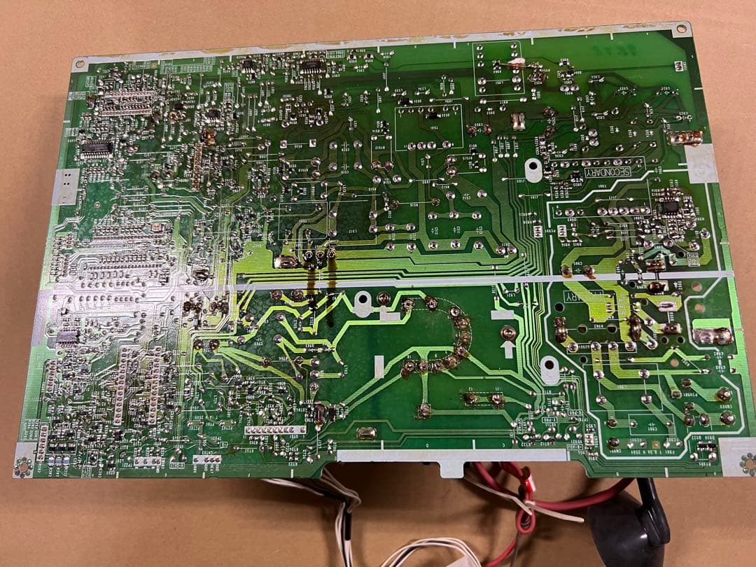 ナナオ　CRT基板05B20196E1ジャンク