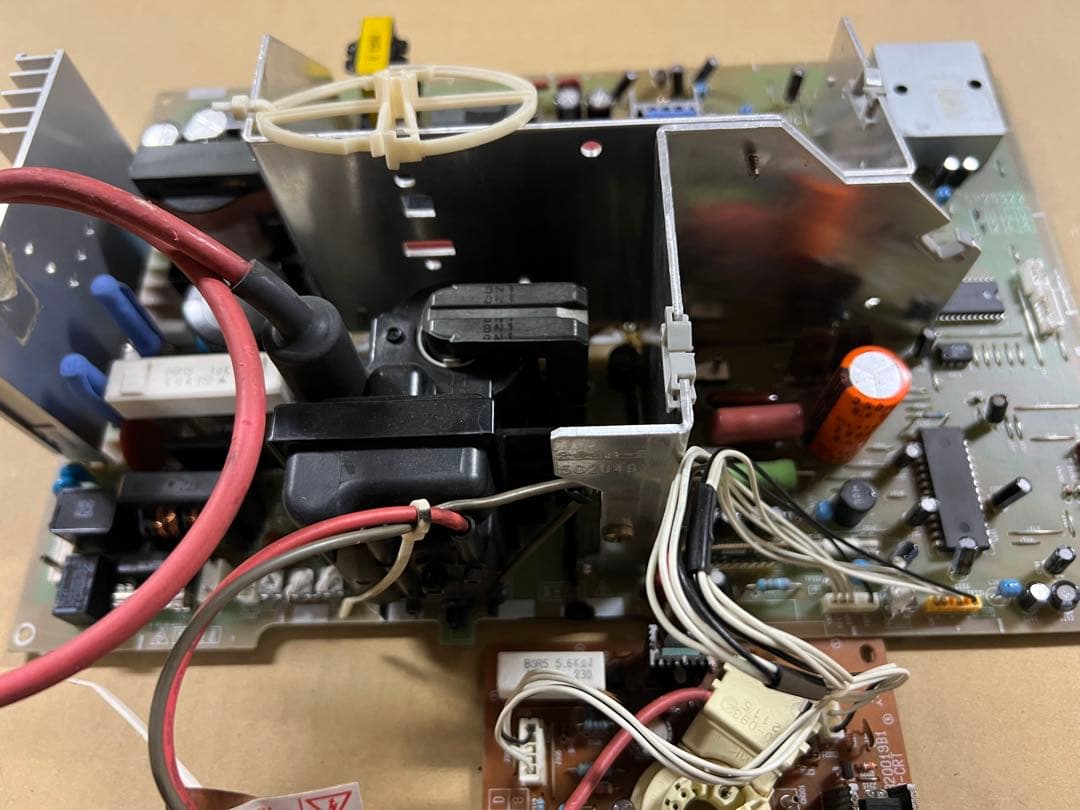 ナナオ　CRT基板05B20196E1ジャンク