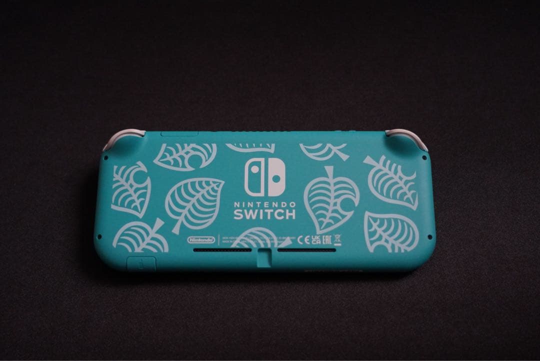Nintendo Switch Lite あつまれどうぶつの森デザイン　中古品