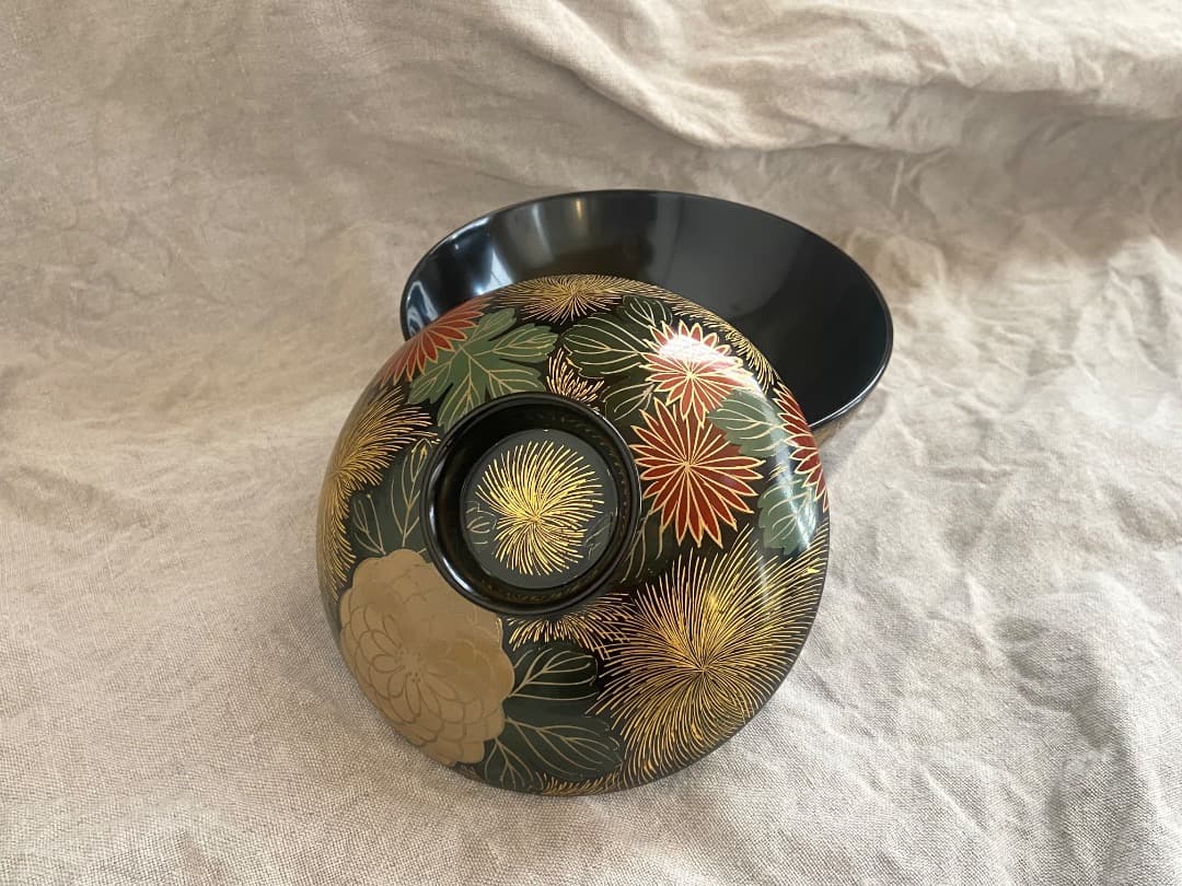 輪島塗 菊詰沈金花蒔絵 蓋付椀 2客 / 懐石椀・吸物椀・雑煮椀
