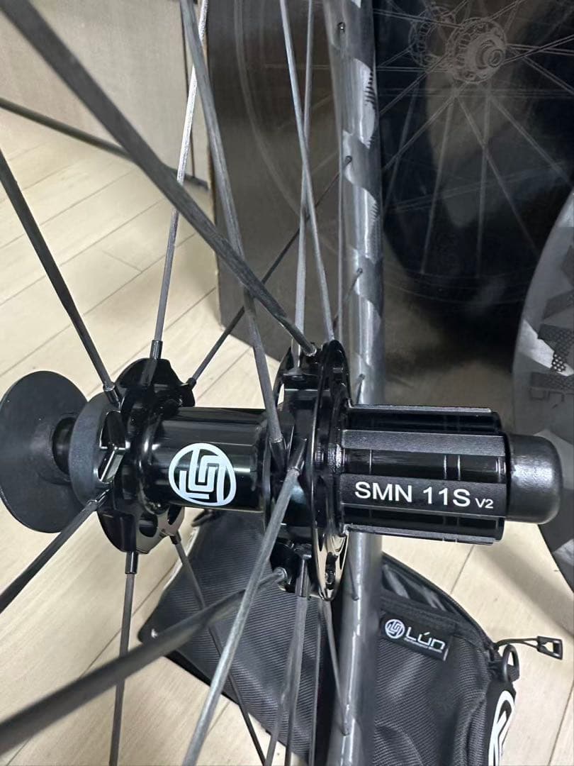 LUN HYPER D45 2023 カーボンホイール 新品