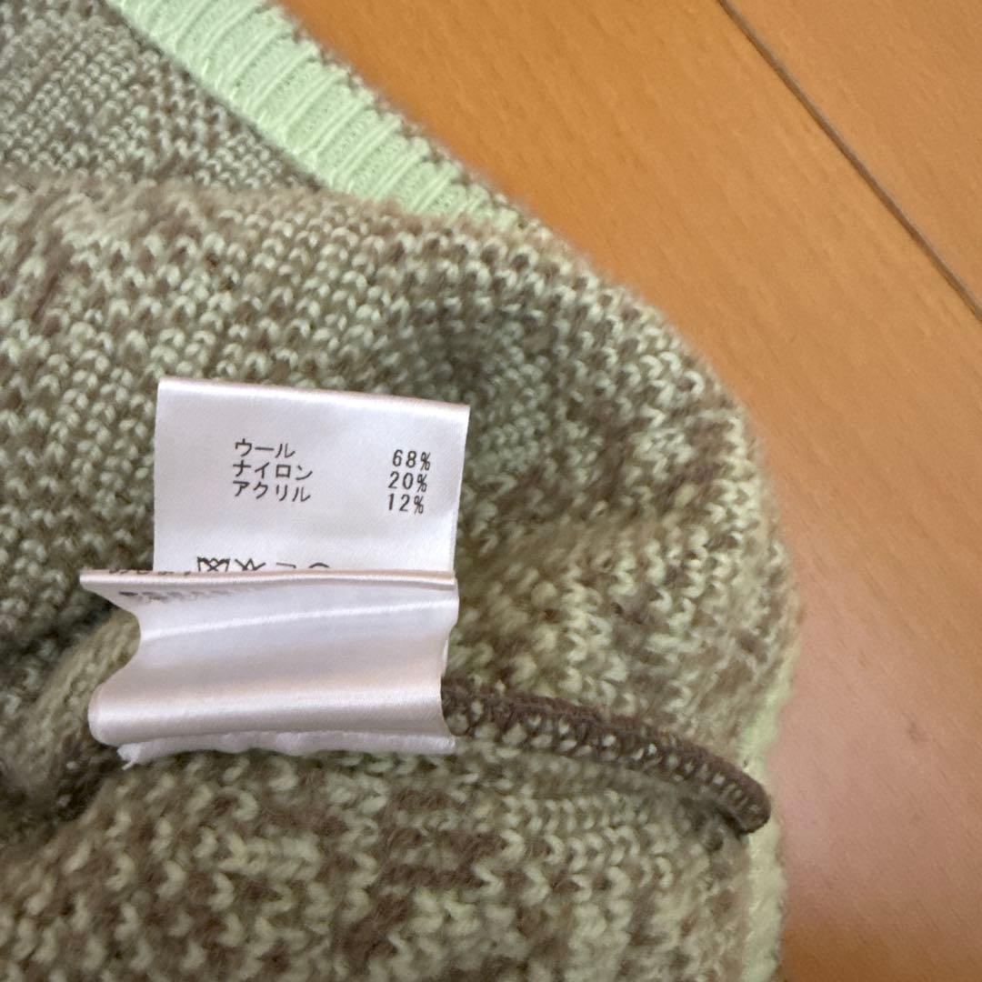 花柄ニットベスト