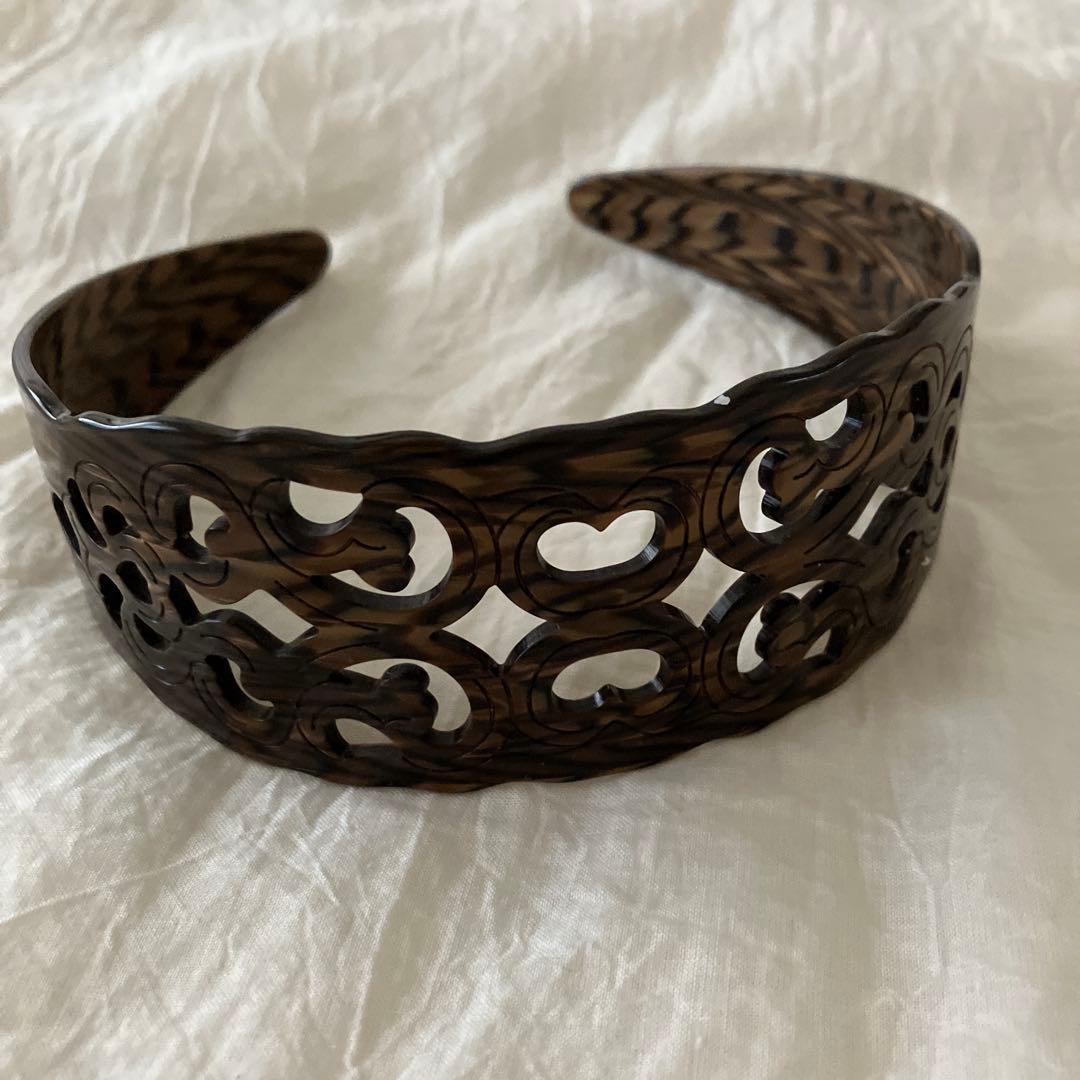 ALEXANDRE DE PARIS（アレクサンドル ドゥ パリ）カチューシャ