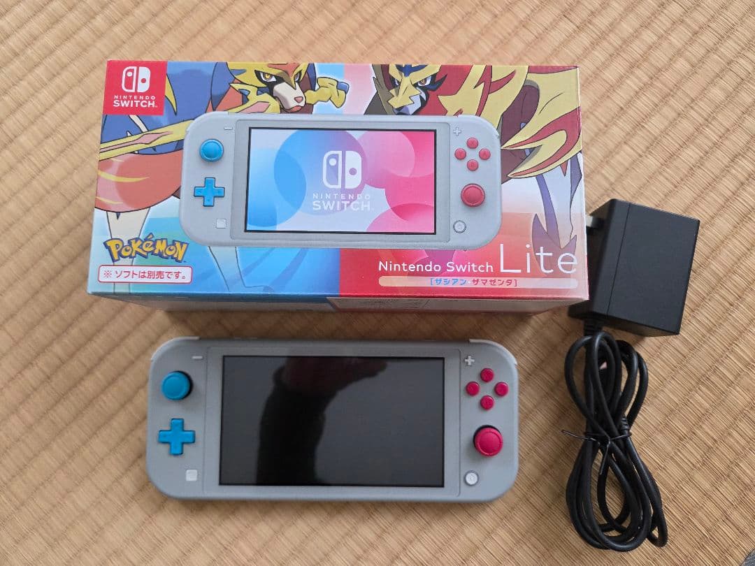 【完品】Nintendo Switch Lite　ザシアン・ザマゼンタ
