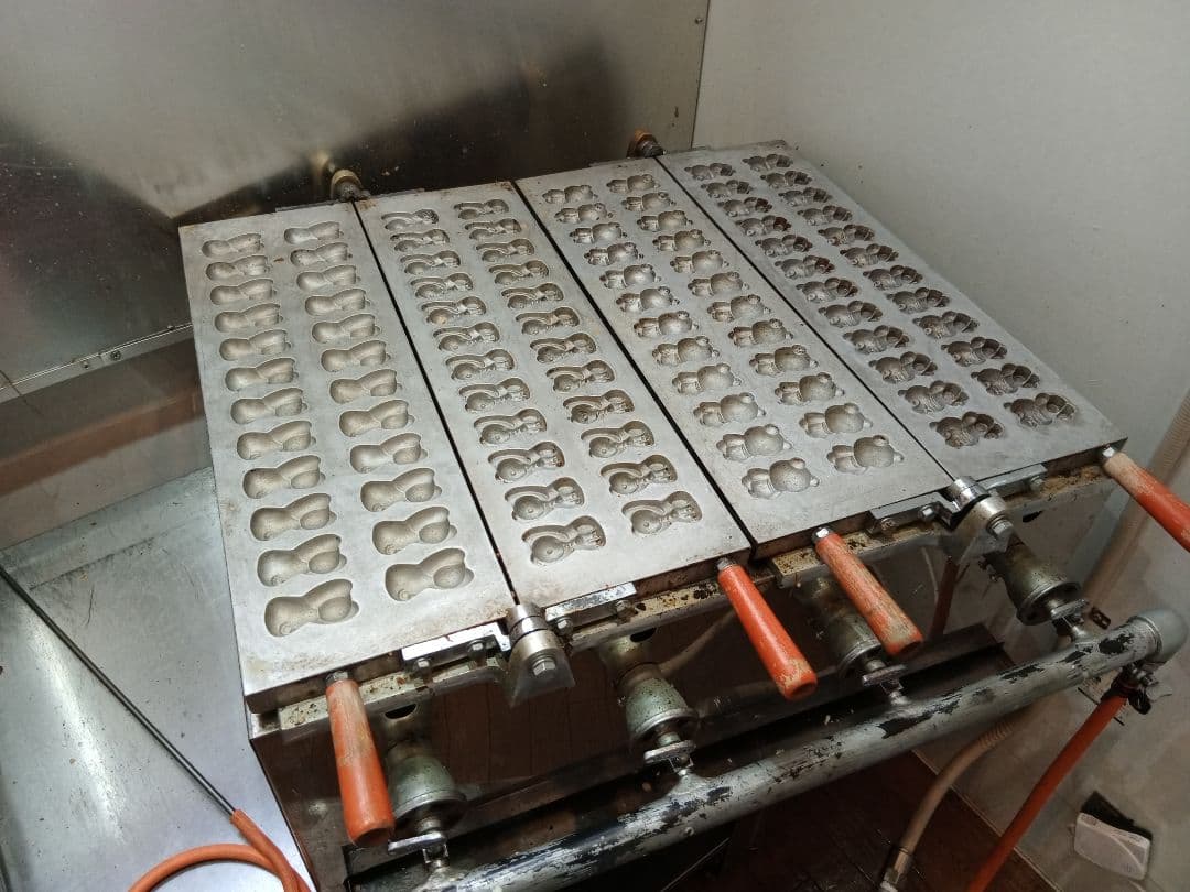 業務用　ベビーカステラ　万能焼きガス２連』ベビーカステラ　たい焼き