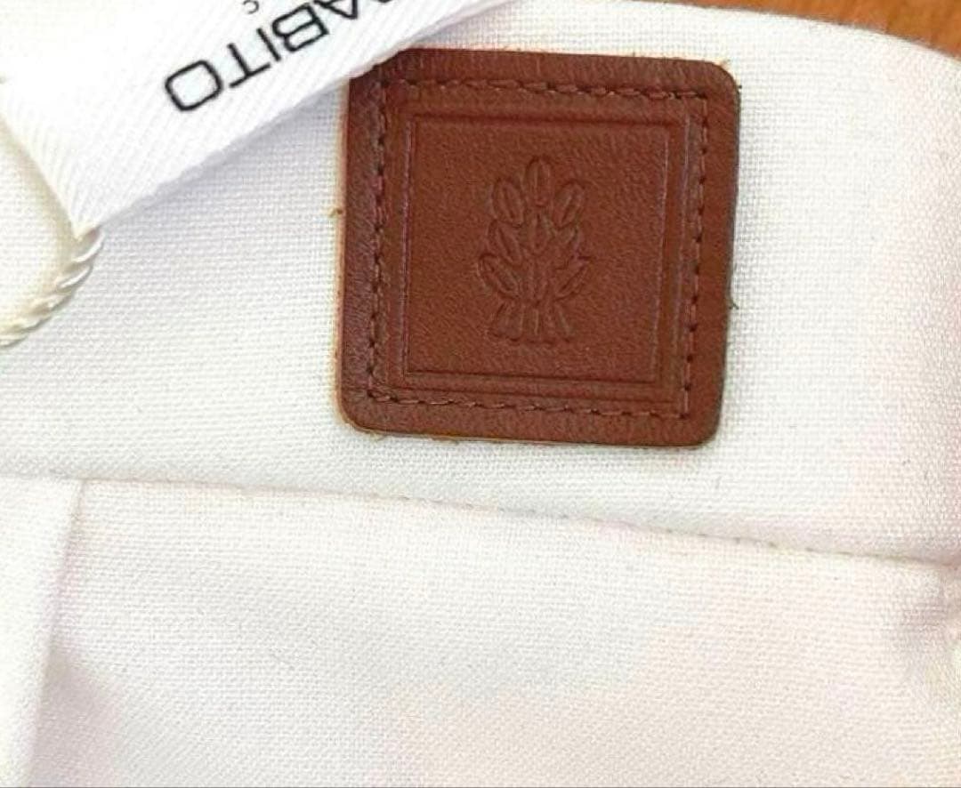 新品　モラビトブラン　カタログ掲載パンツ　サイズ３８　M ~L ¥39600