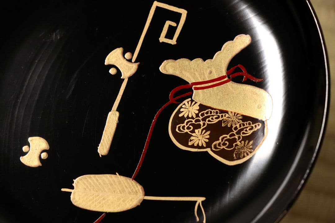 漆芸 時代 宝尽くし図 金蒔絵 黒塗 木皿 九客 天然木 明治大正 【CM59】
