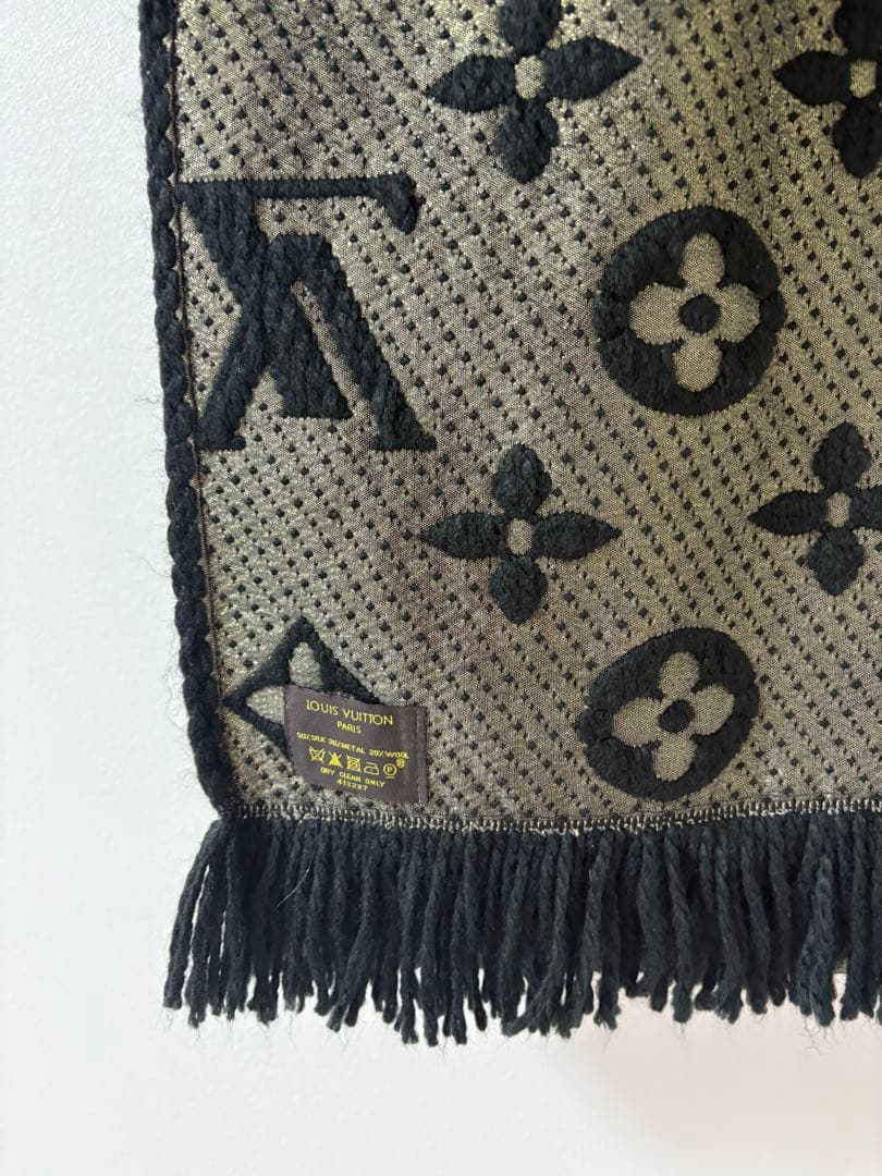 ルイ・ヴィトン ブラック マフラー