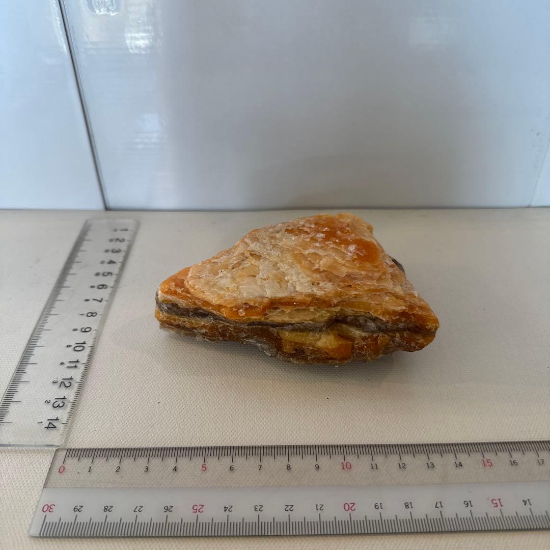 松田　2点　北海道石　然別オパール　蛍光オパール324g、84g