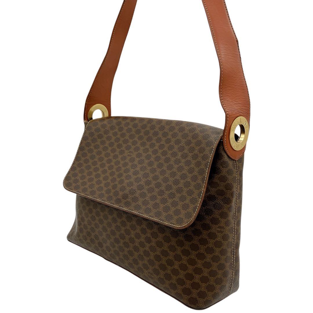 希少サークル金具【CELINE】ショルダーバッグ　マカダム柄.