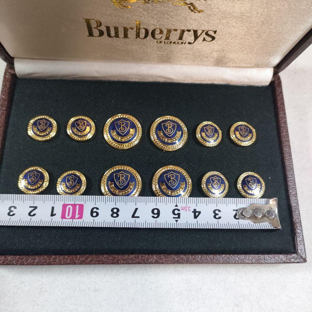 P3　未使用 バーバリー　BURBERRY　ボタン　金