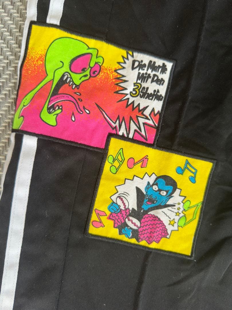 レアJeremy Scott x Adidas トラックパンツ　パッチ付き⭐︎