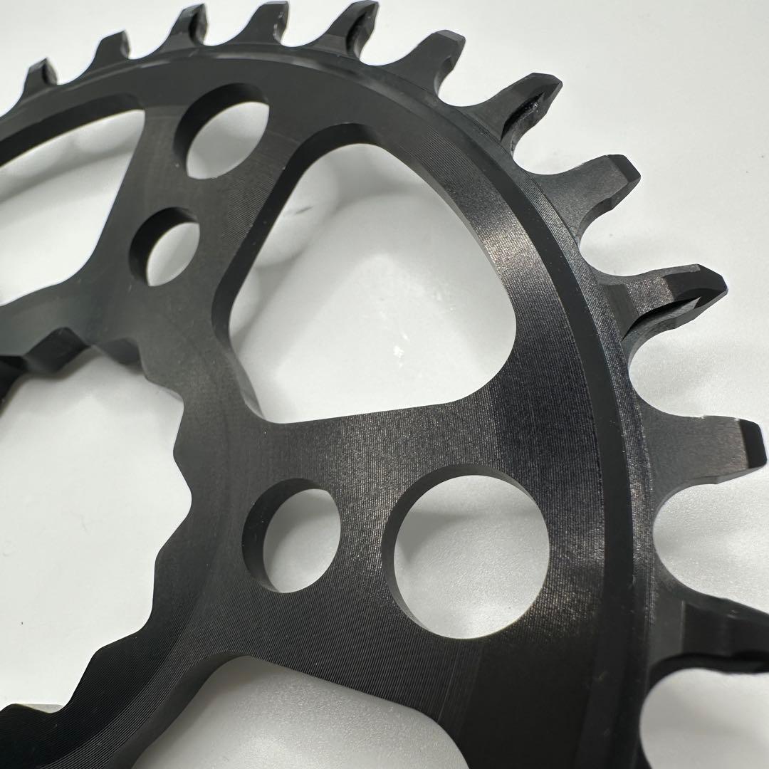 WHITE INDUSTRIES MR30 TSRチェーンリング32T