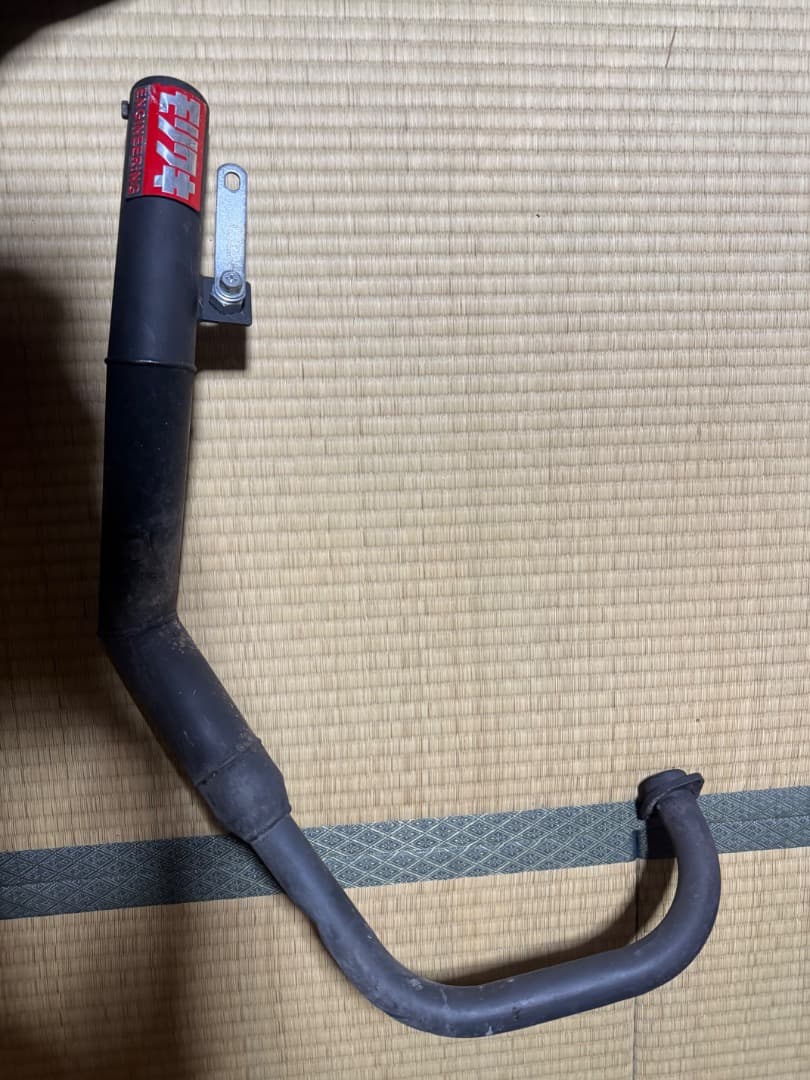 PRETTY RACING製 エイプ100/50 ショート管 黒 マフラー