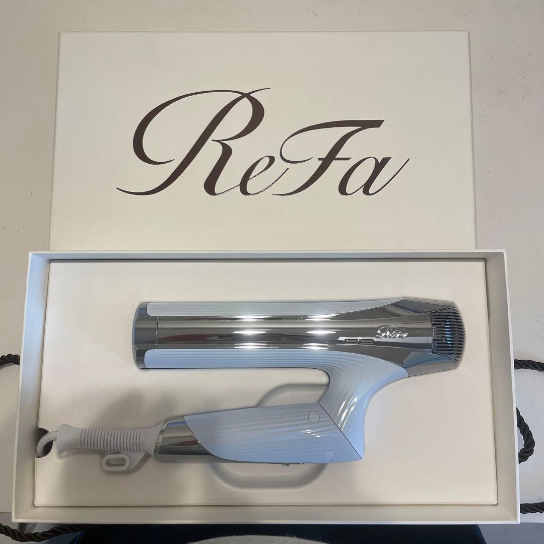 ReFa ヘアドライヤー RE-AXシルバー　2024年製