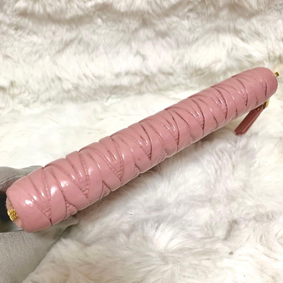 正規品！MIUMIU 長財布 マテラッセ ピンク ローズ　箱付き