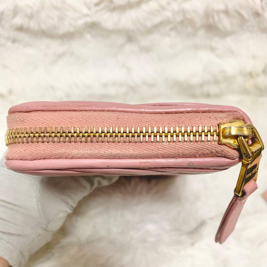 正規品！MIUMIU 長財布 マテラッセ ピンク ローズ　箱付き