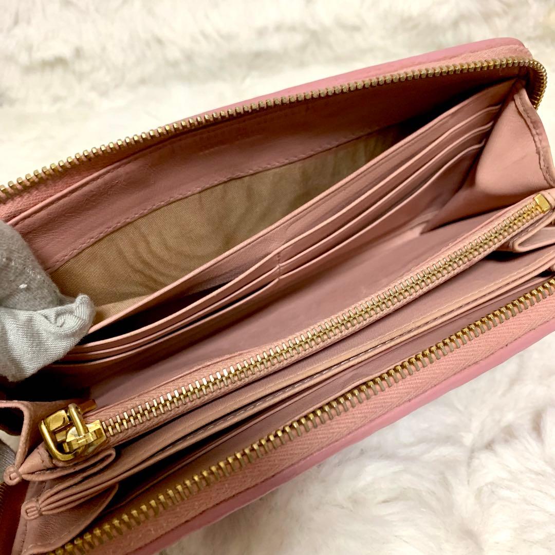 正規品！MIUMIU 長財布 マテラッセ ピンク ローズ　箱付き