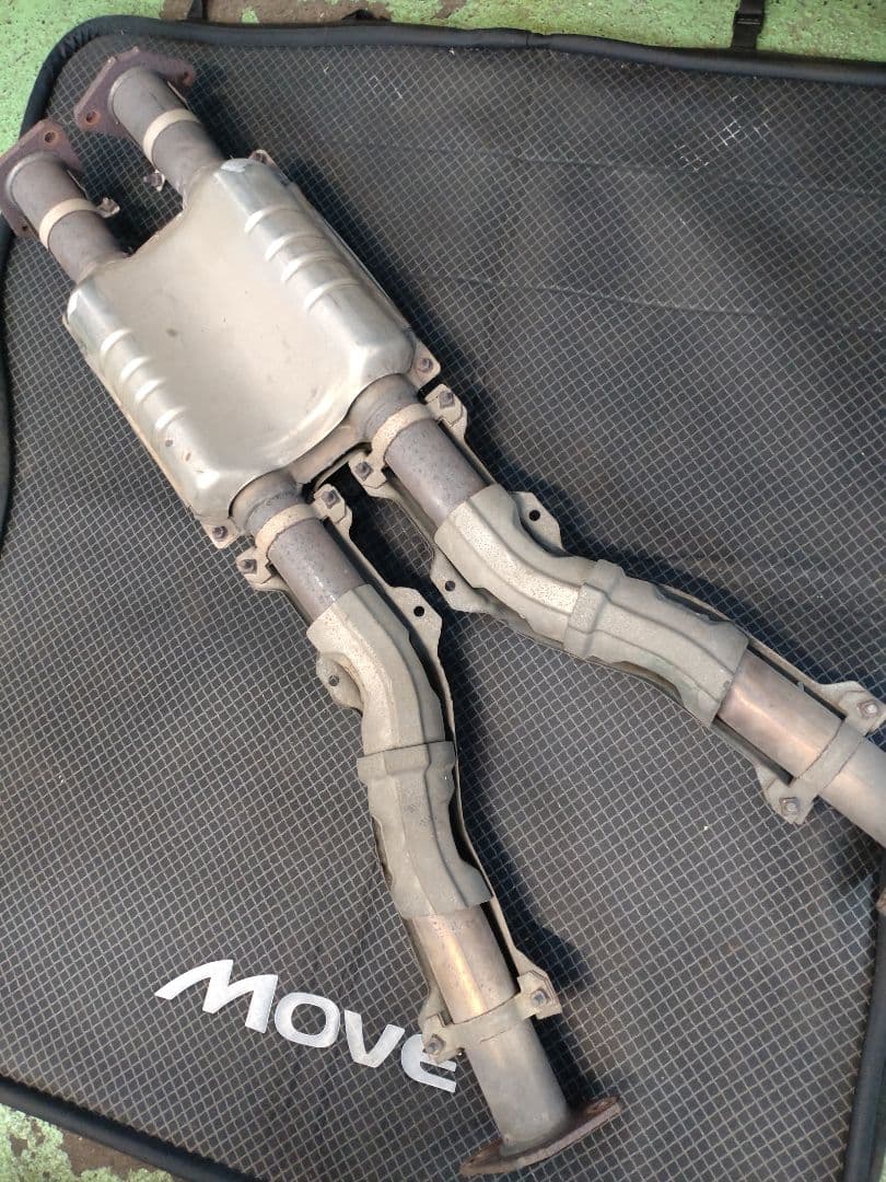 【程度良好】✨️Z32 ツインターボ　純正センターマフラー✨️
