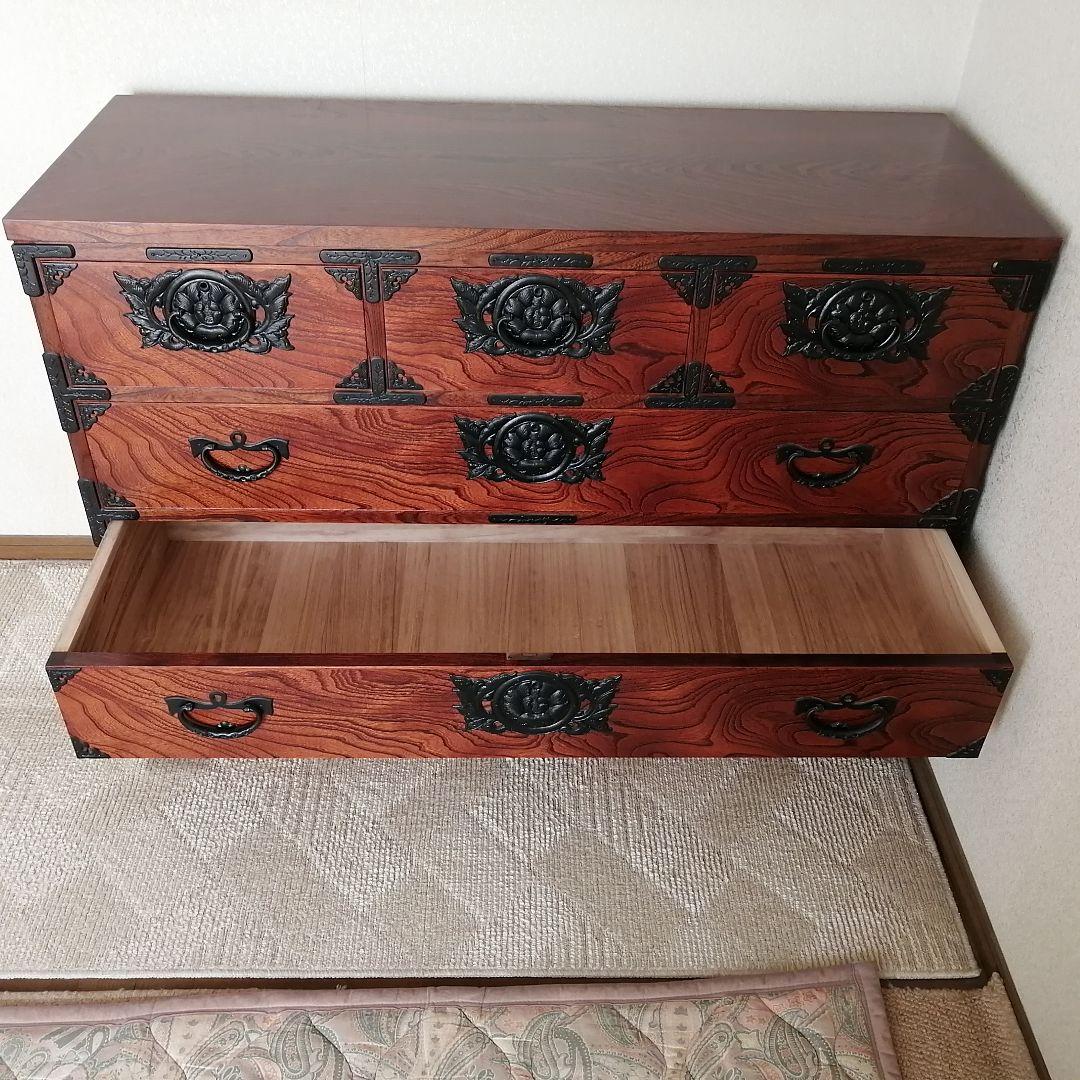【美品】岩谷堂箪笥 漆塗り欅材 南部鉄金具 伝統工芸品 幅120cm