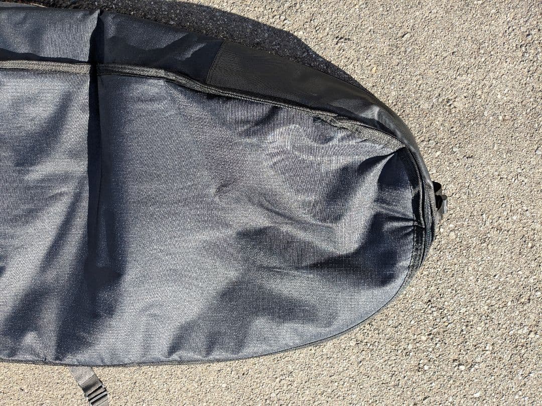 TLS 　2枚収納可サーフボードハードケース　7'0 ミッドレングス　ブラック