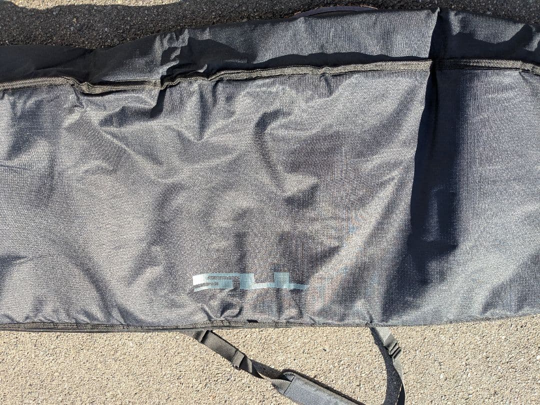 TLS 　2枚収納可サーフボードハードケース　7'0 ミッドレングス　ブラック