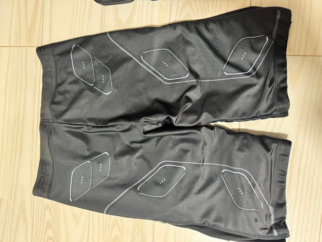 Powersuit 電気刺激トレーニングショーツ L シックスパッド